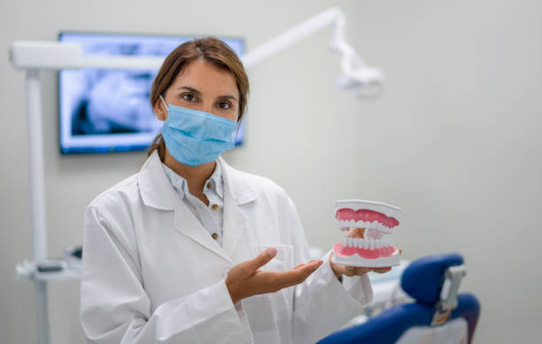 Best Emergency Dentist for Knocked-Out Tooth in Old Jamestown, MO