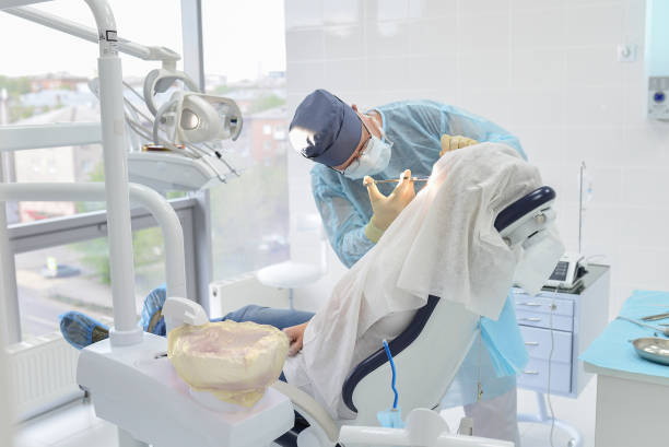 Best Emergency Dental Extractions in Old Jamestown, MO